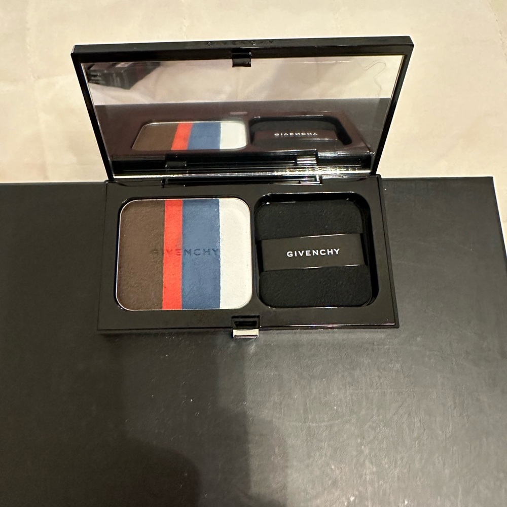 Givenchy Eyeshadow Palette with Brush